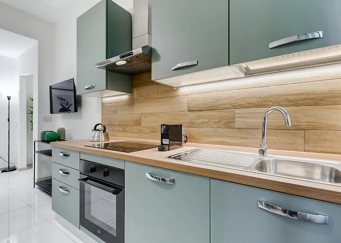Apartment Bdc - Blue & Nrg *
